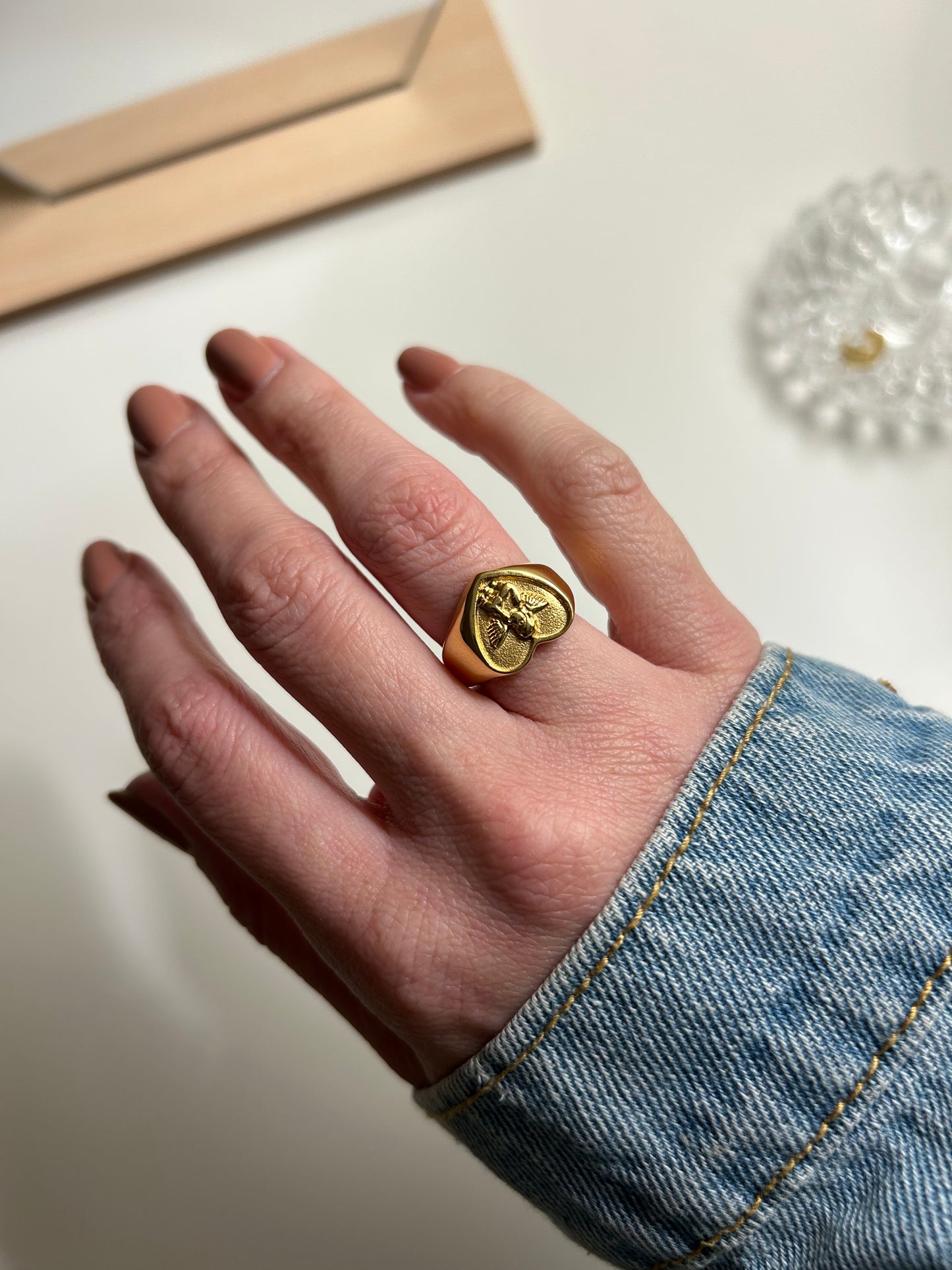 Angel ring