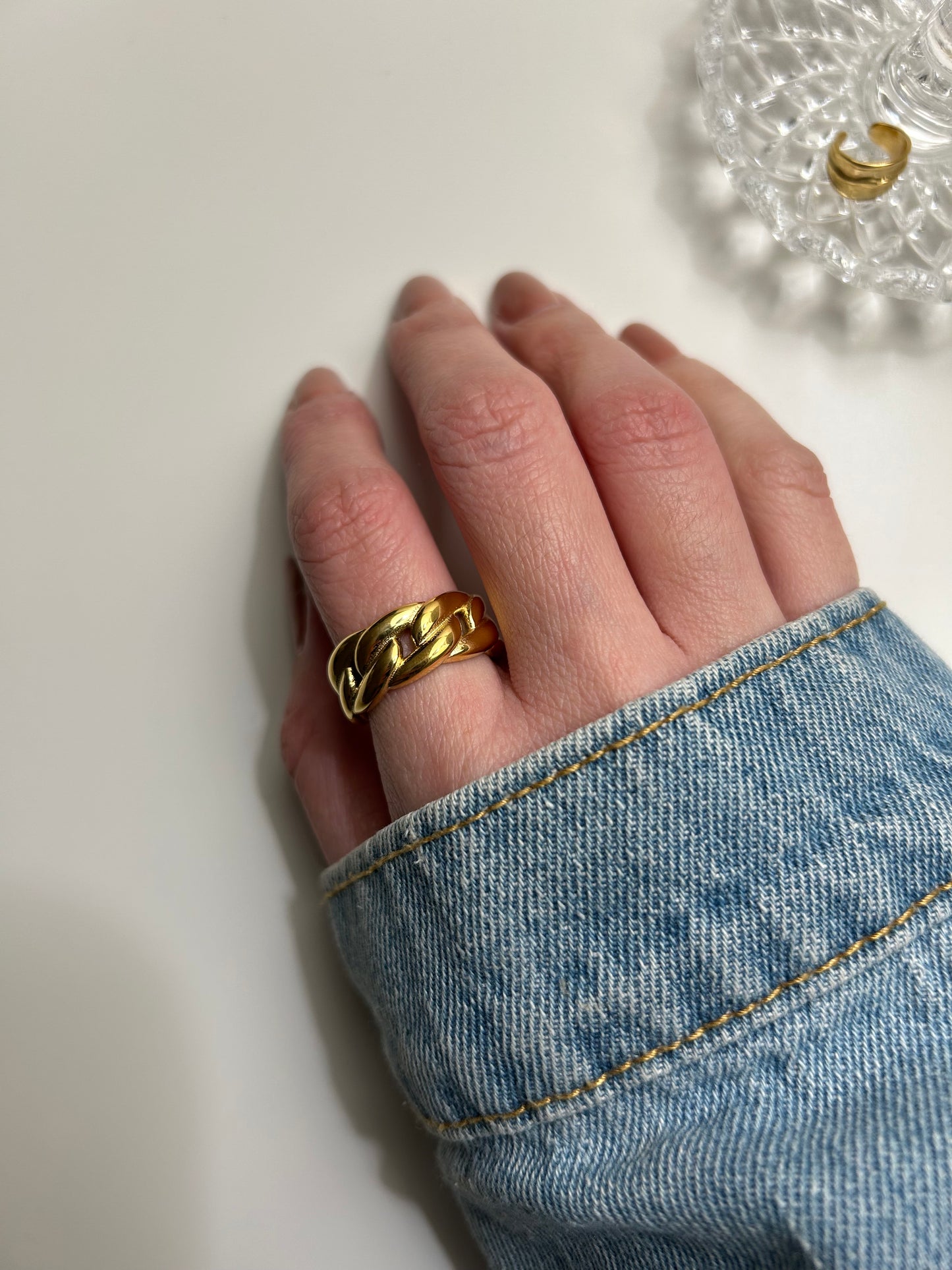 Maryland ring