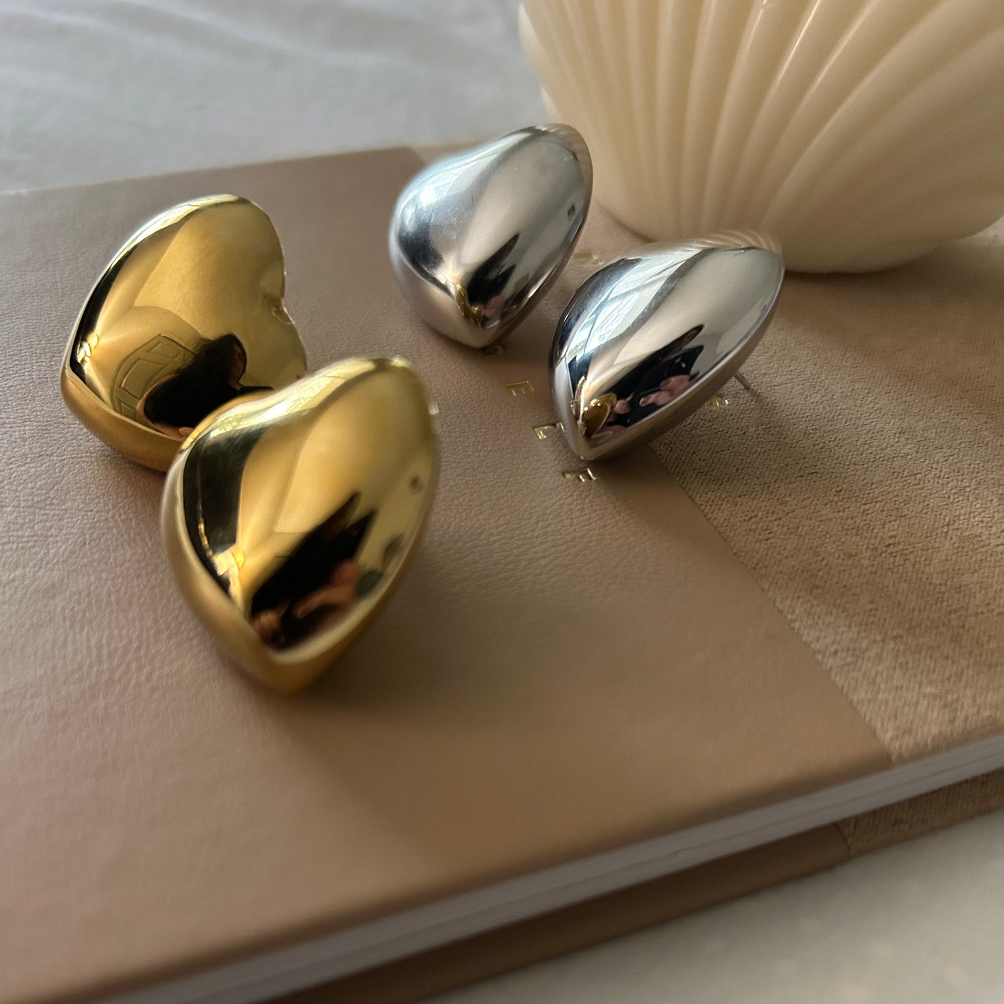 Chunky heart earrings