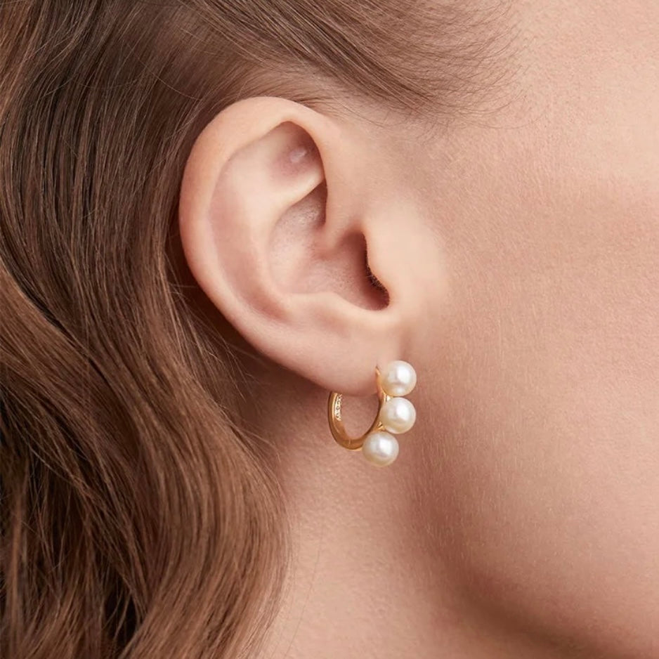 Mini pearl hoops