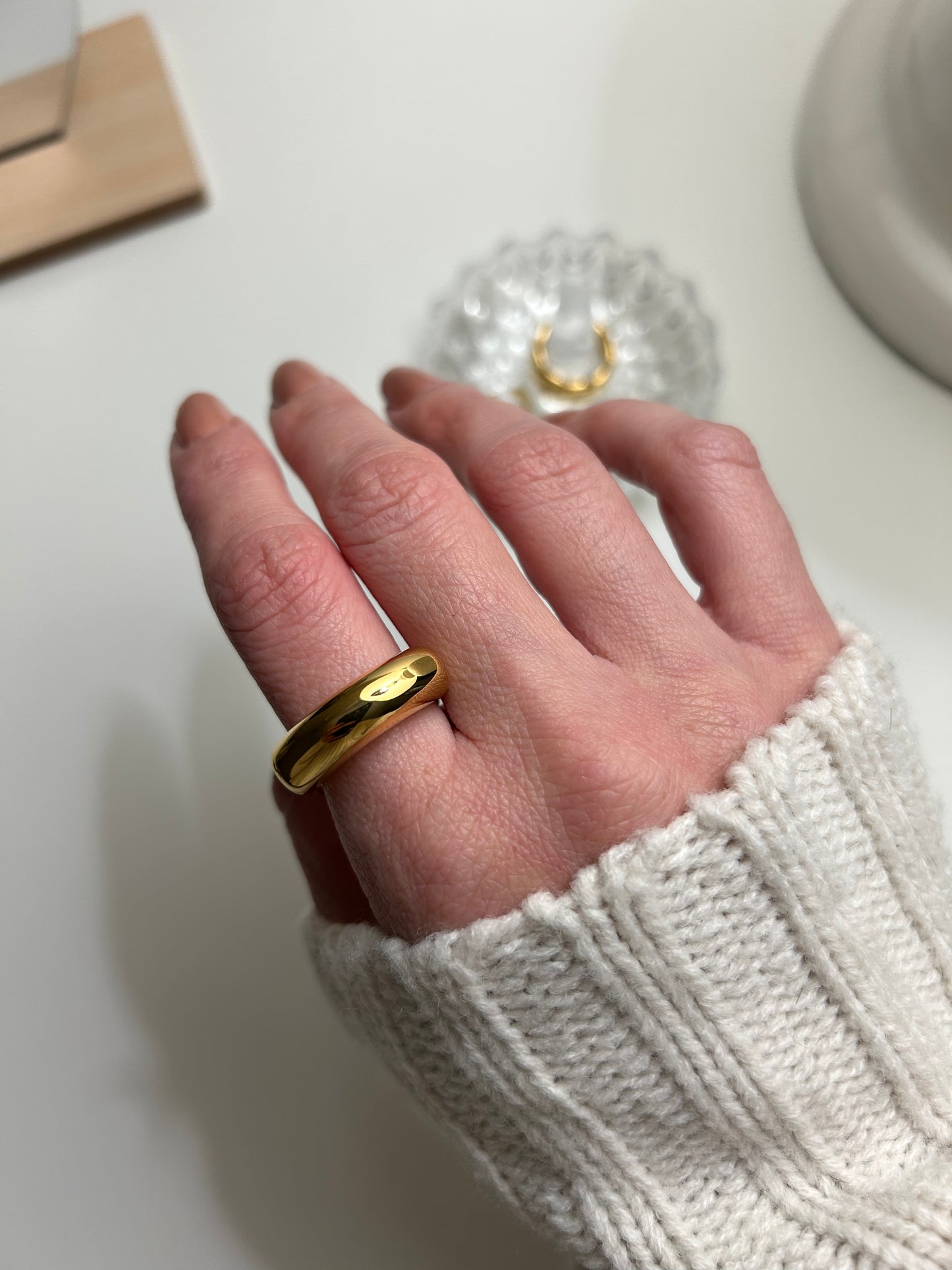 Cali ring