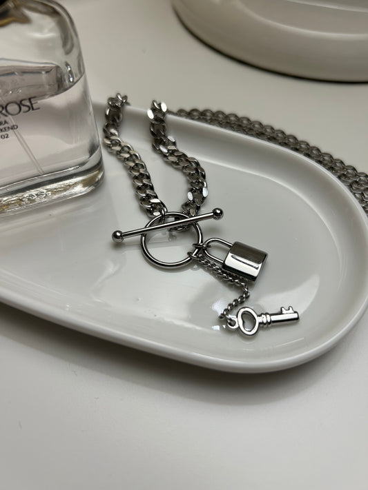 Locked Necklace 🔐